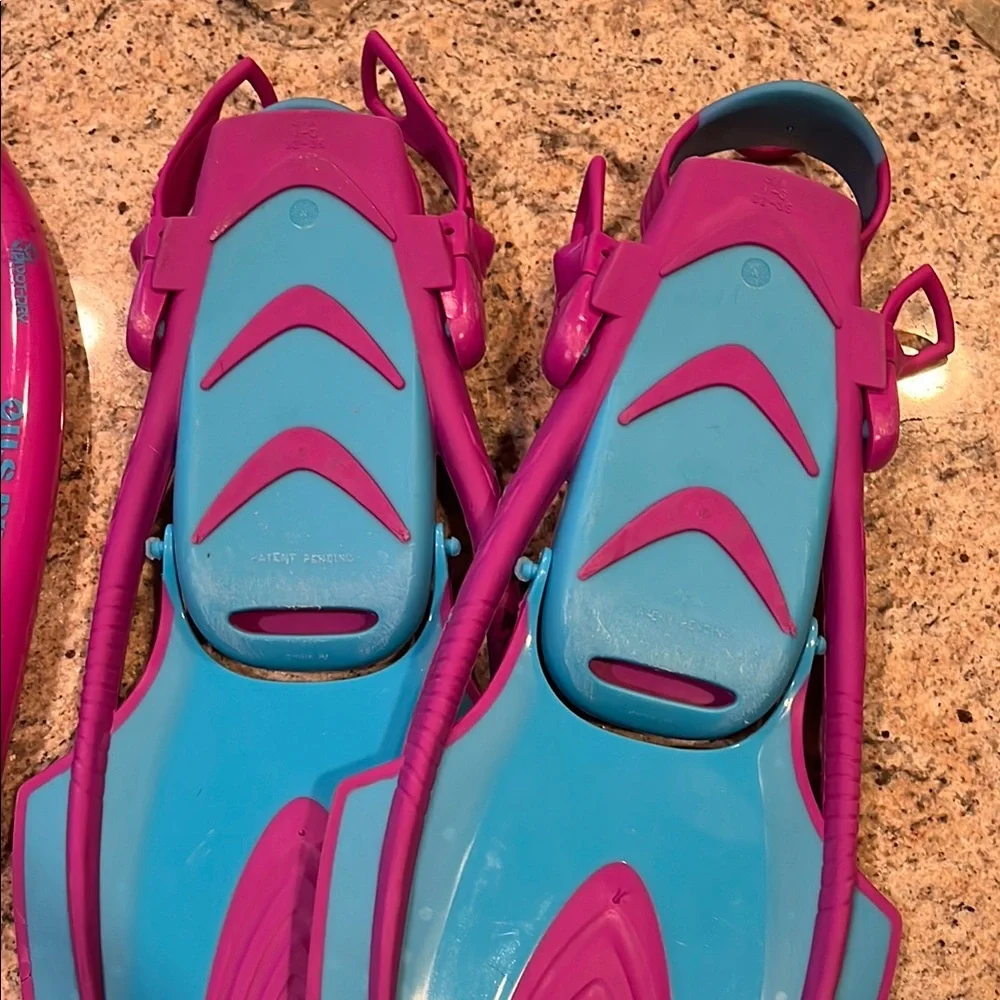 U.S. Divers Snorkeling Set in Pink and Blue